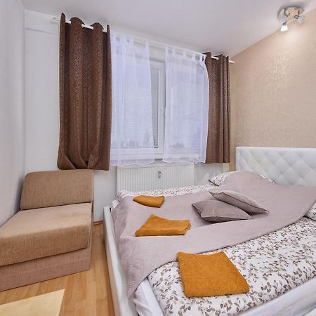 Destiny Apartment 布拉迪斯拉发 外观 照片