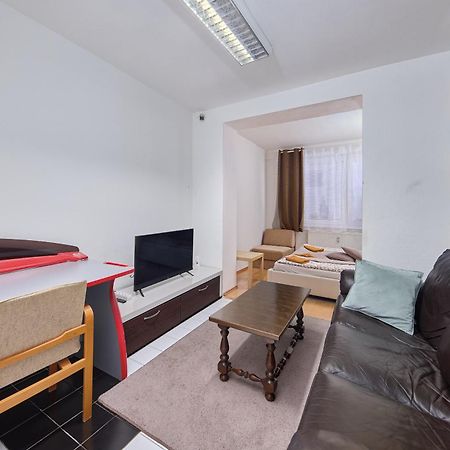 Destiny Apartment 布拉迪斯拉发 外观 照片